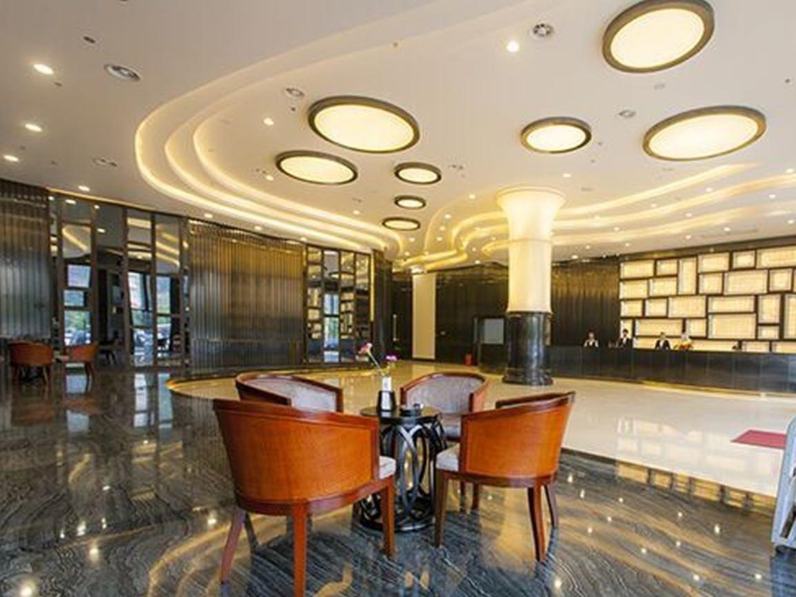 Golden Palm Hotel Zhuhai Bagian luar foto